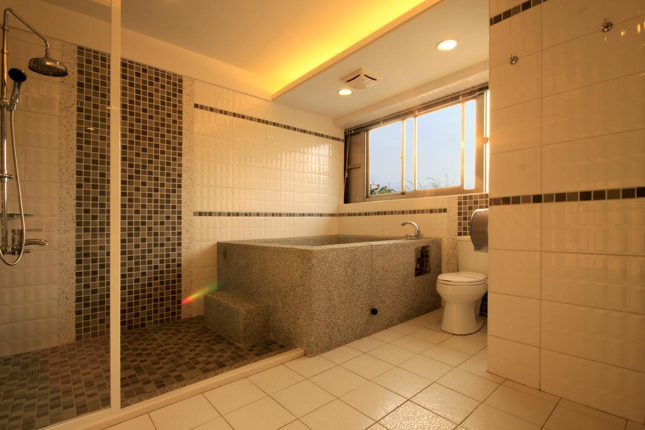 Mountain Fish Water Hotel Чічі Номер фото