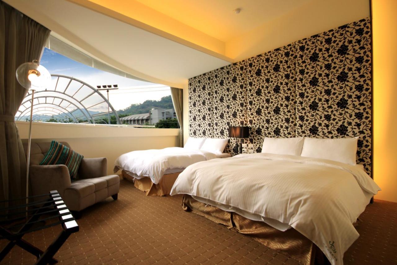 Mountain Fish Water Hotel Чічі Екстер'єр фото